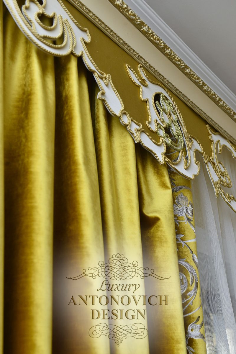 Элитные Классические Шторы из бархата золотого оттенка